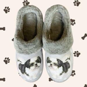 Snuggs NWOT Grey Shih Tzu Dog Plush Faux Fur Memory Foam Slippers L/XL